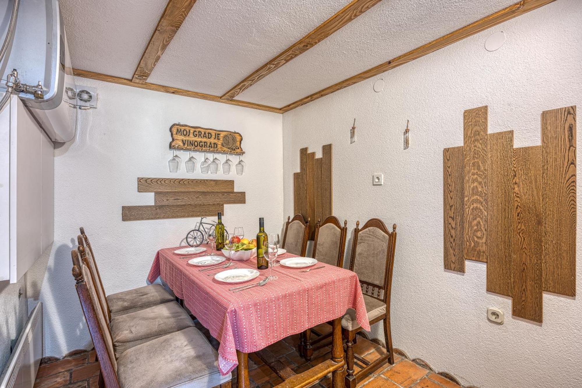 Holiday Home Primus Jastrebarsko Luaran gambar