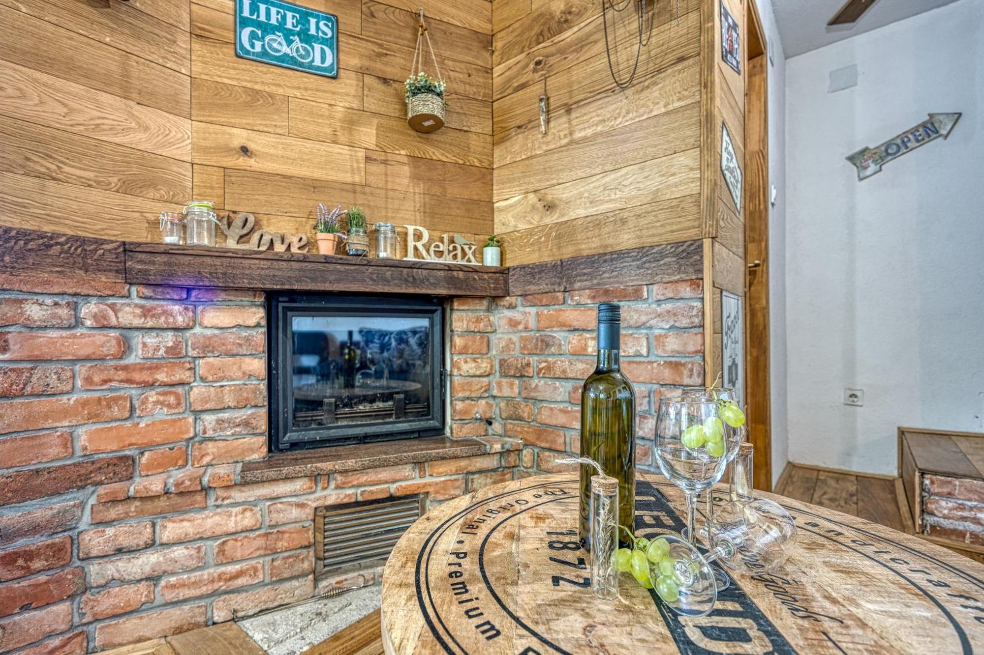Holiday Home Primus Jastrebarsko Luaran gambar